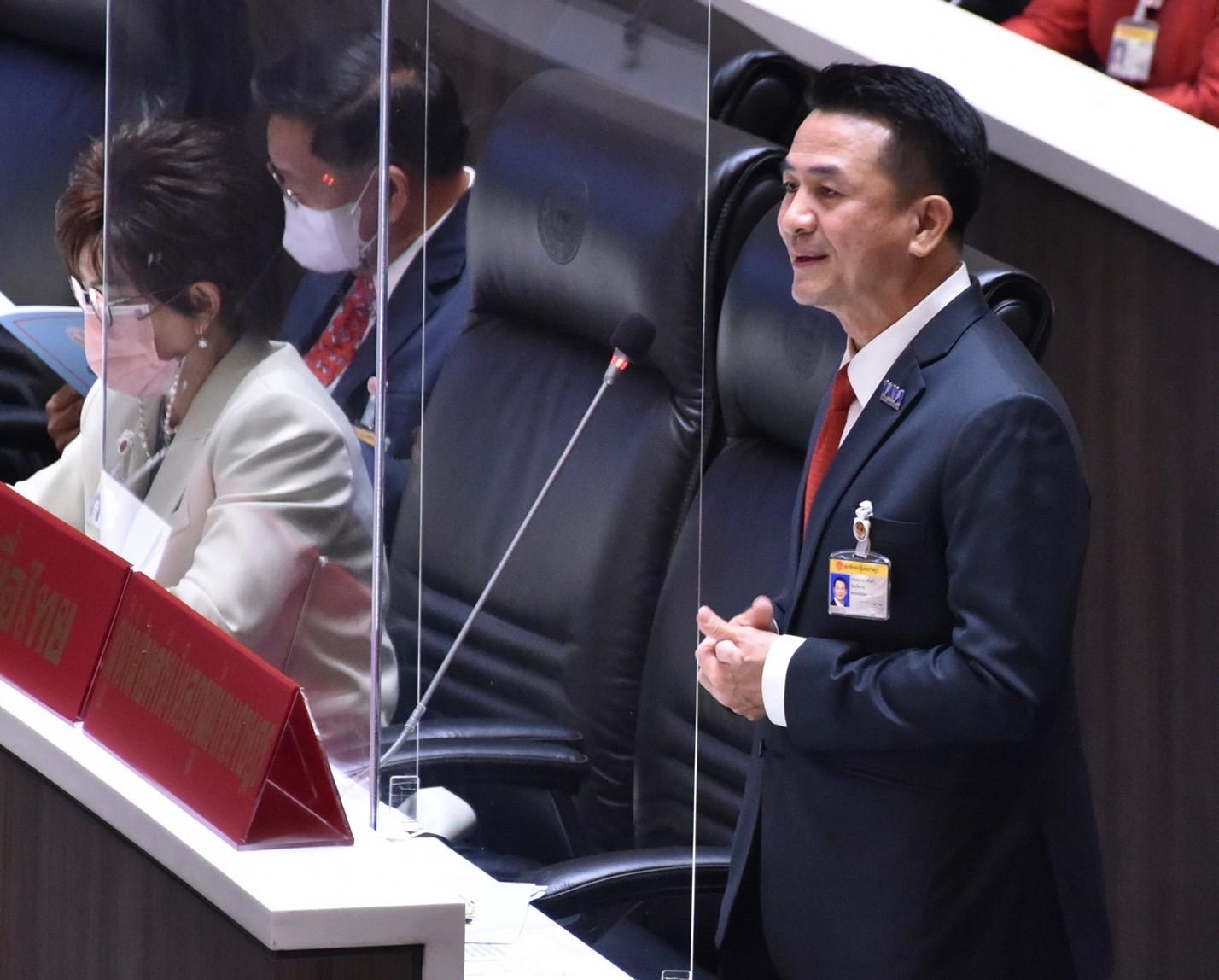 ชลน่าน สภา อภิปรายทั่วไป ประชุมสภา   4-A114-A708CEDFCFFC.jpeg