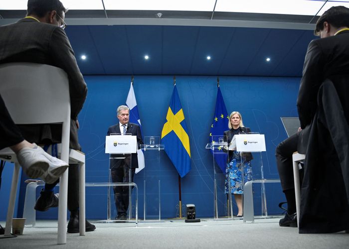 สวีเดนและฟินแลนด์เตรียมสมัครเข้า NATO พร้อมกันวันนี้