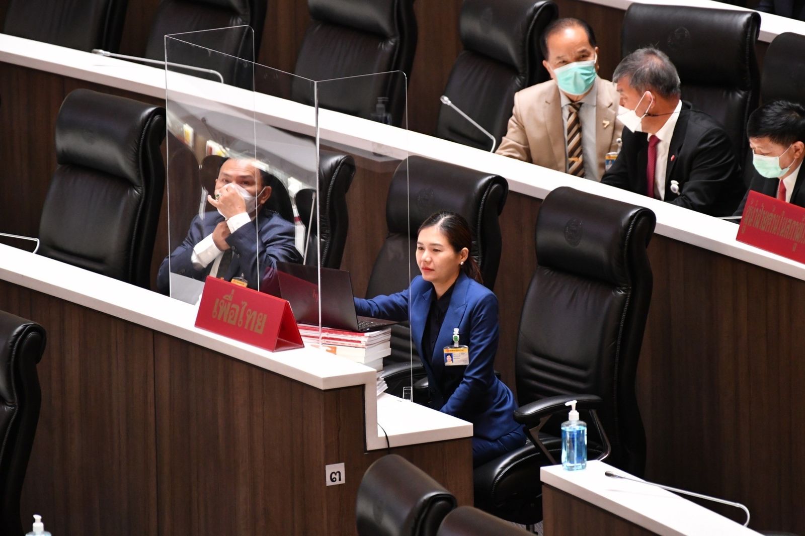 จิราพร ประชุมสภา -4588-4557-BCE2-65A774A2F602.jpeg