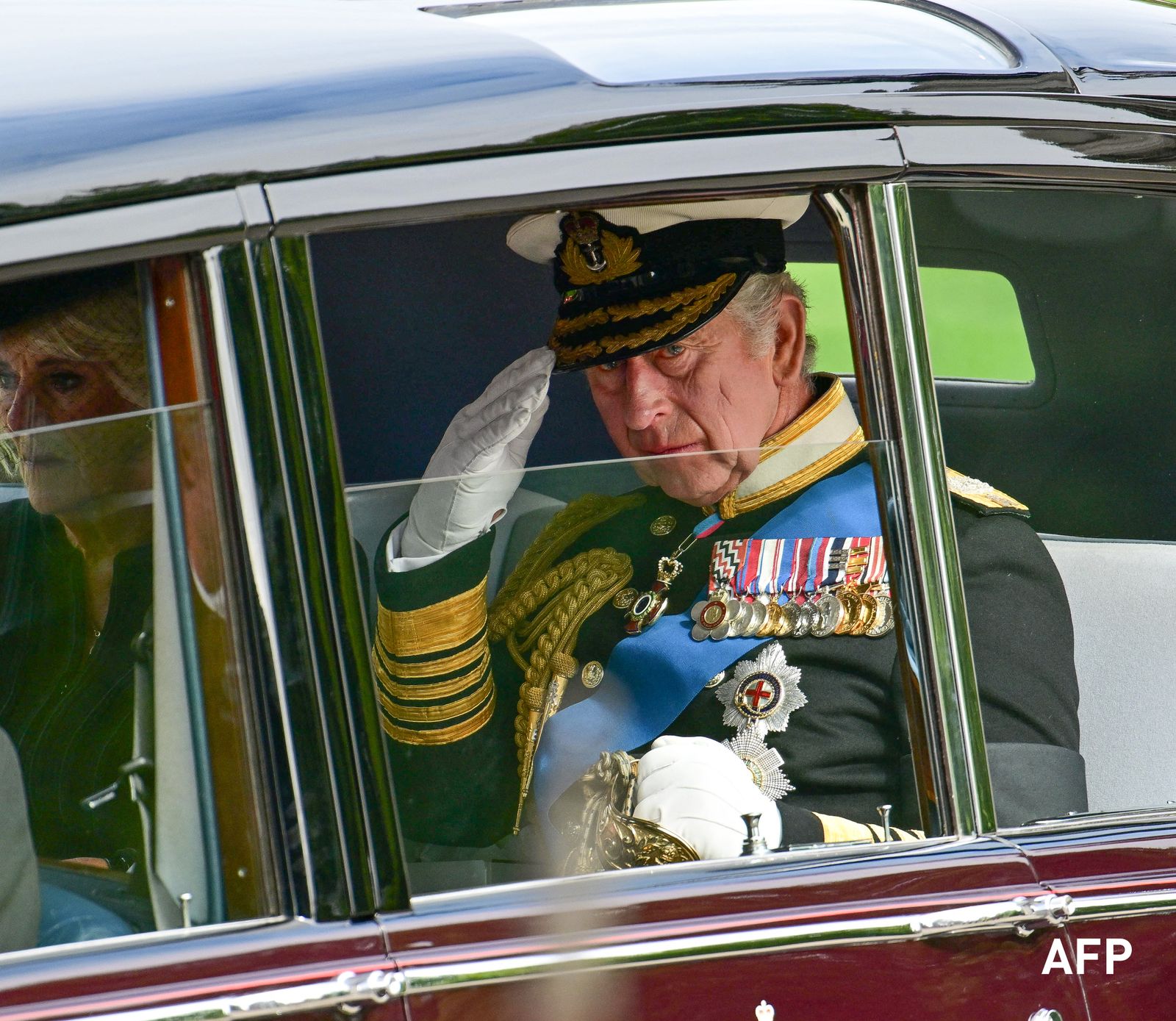 AFP - สมเด็จพระราชินีนาถเอลิซาเบธที้ 2 งานพระบรมศพ วินด์เซอร์ ฝังพระบรมศพ