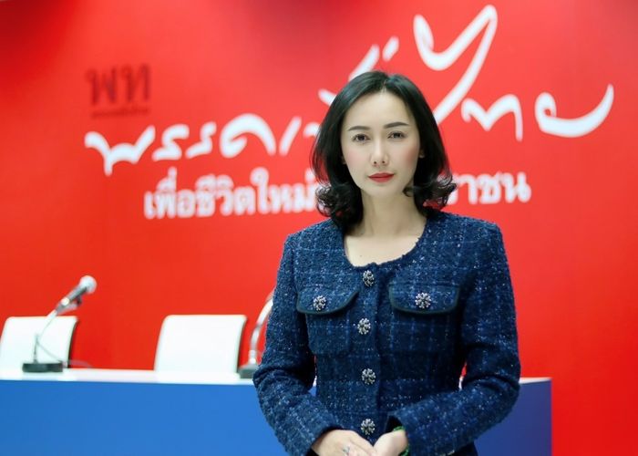 ‘ลิณธิภรณ์’ จับตาคดี ‘ตู้ห่าว’ หวั่นพ้นผิด อัด ‘ประยุทธ์’ 8 ปีแก้ไม่ได้ ให้ ‘เพื่อไทย’ ทำ