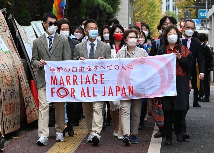 ศาลญี่ปุ่นยันห้ามแต่งงานเพศเดียวกัน แต่ชี้ว่าการห้ามนั้นละเมิดสิทธิมนุษยชน