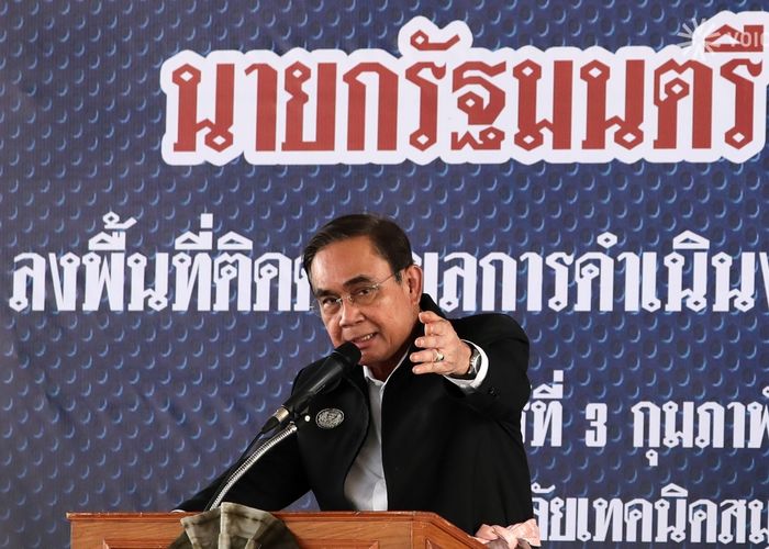 'ประยุทธ์' พูดไฟดับ​ ฉุนเกษตรกรขอทุ่มงบ​ฯ ลั่นไม่จำเป็น​ เพราะเป็นนายกฯ คนทั้งประเทศ​