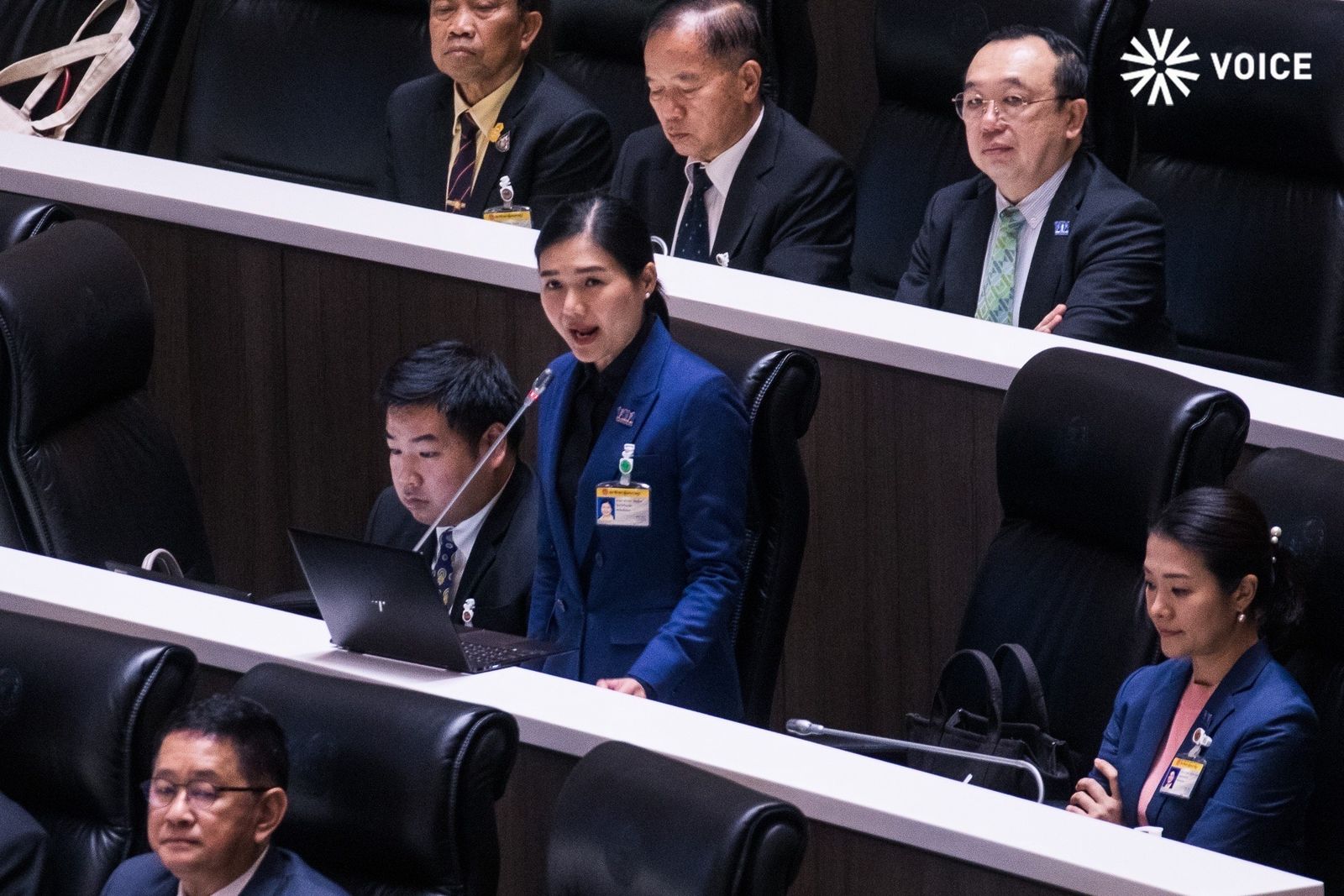 จิราพร ประชุมสภา -8D8E-F36F4FDE4B2C.jpeg