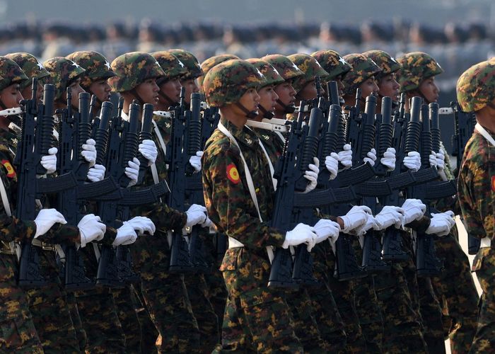 แอดมินเพจดังฟันธง การเมือง-กองทัพจูนกันติด ยกเลิกเกณฑ์ทหารแน่ไม่เกิน 2570
