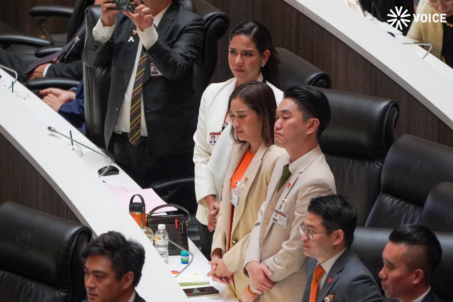 ก้าวไกล ประชุมรัฐสภา _8521.jpeg