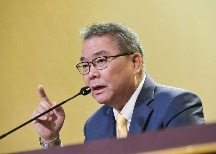 ‘ชัย วัชรงค์’ วอนประชาชนอย่าตื่นตระหนก ย้ำไทยมีน้ำมันใช้อย่างพอเพียงนานกว่า 60 วัน