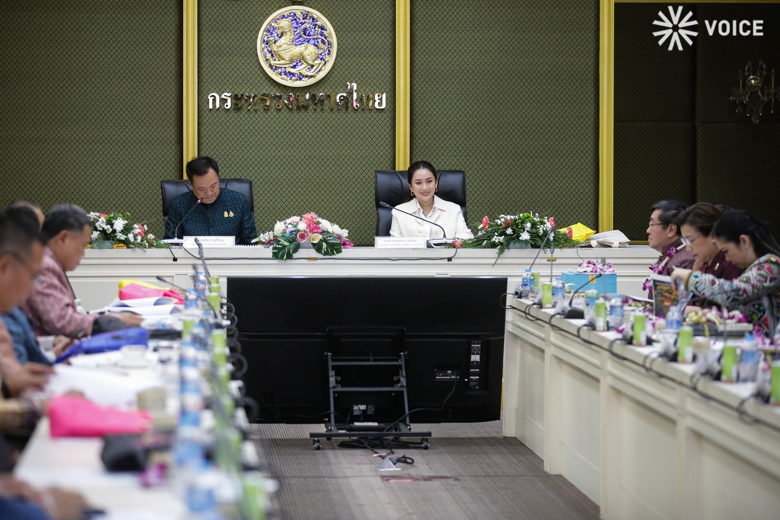 แพทองธารประชุมมหาดไทย-อนุทิน