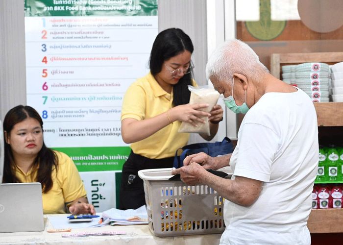 BKK Food Bank สำเร็จ กทม. ส่งต่ออาหารให้กลุ่มเปราะบาง 1.3 ล้านมื้อ ลดขยะอาหาร 3 แสนกิโลกรัม ใน 2 ปี