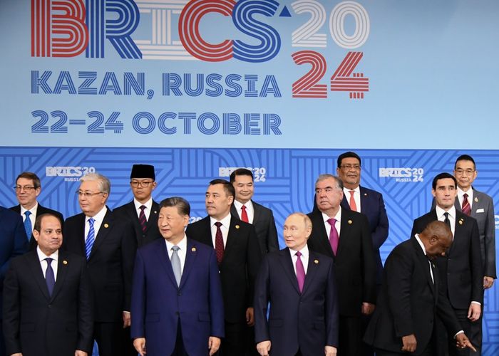 ‘มาริษ’  ร่วมเฟรม ‘ปูติน-สี จิ้นผิง’ ระหว่างเข้าร่วมประชุม  BRICS Plus Summit ที่รัสเซีย