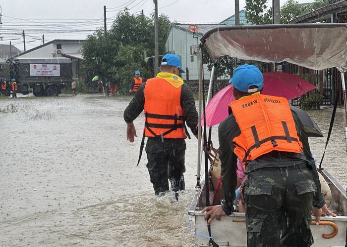 'สงขลา' ประกาศพื้นที่ภัยพิบัติทั่วจังหวัด ทั้ง 16 อำเภอ ล่าสุด ได้รับความผลกระทบ 93 ตำบล 671 หมู่บ้าน ประชาชนเดือดร้อน กว่า 95,000 คน