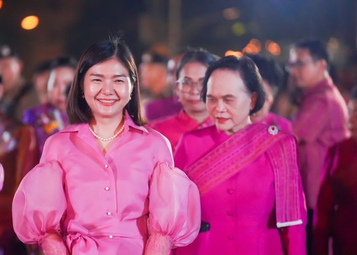 ‘จิราพร’ ปลื้ม 'ร้อยเอ็ด' ติด Top 5 จัดงาน ‘ลอยกระทง’ ใหญ่สุดของประเทศไทย