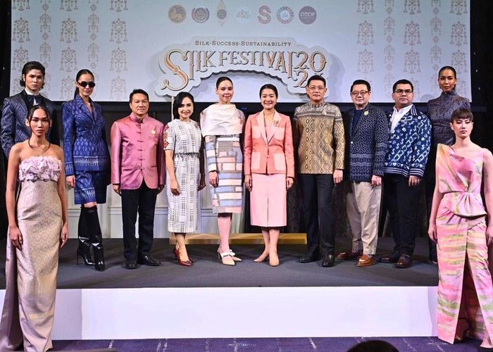 'ธีรรัตน์ - ซาบีดา' รมช.มหาดไทย ร่วมแถลงข่าวการจัดงาน 'Silk Festival 2024 สู่การพัฒนาที่ยั่งยืน' 29 พ.ย. – 2 ธ.ค. 2567 อิมแพ็ค เมืองทองธานี