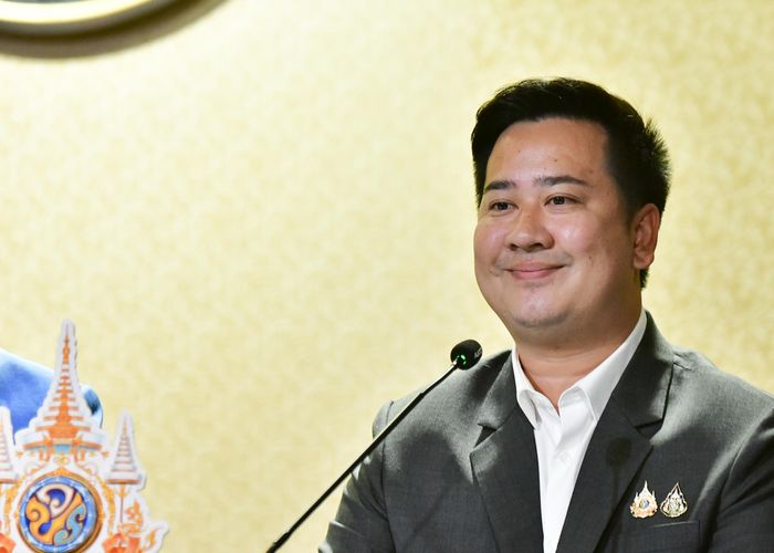รัฐบาลเร่งเยียวยาเกษตรกรชาวใต้ หลังน้ำท่วม ตีกรอบสำรวจความเสียหายภายใน 30 วัน เกษตรกรรับเงินเยียวยาภายใน 10 วัน หลัง ธ.ก.ส.อนุมัติ