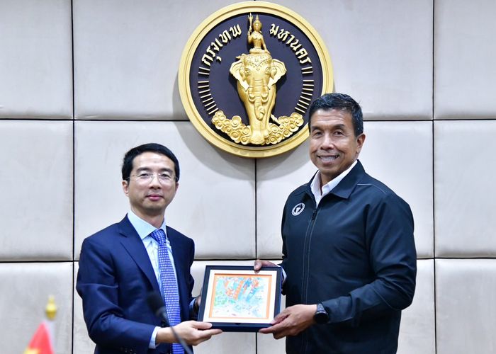 กทม. หารือ เซินเจิ้น ร่วมขับเคลื่อนพลังงานใหม่ และรถยนต์ไฟฟ้า (EV)