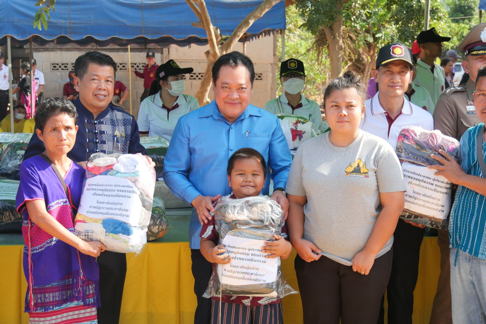 พันตำรวจเอกทวี สอดส่อง รัฐมนตรีว่าการกระทรวงยุติธรรม บ้านน็อคดาวน์ 