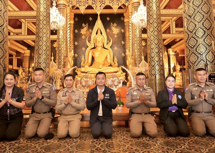 รมว.ท่องเที่ยวและกีฬา ปลื้ม! สัมผัสเสน่ห์ 'ลับแล-พิษณุโลก' ชู Soft Power สร้างสุข ชวนเที่ยวไทย ปลอดภัย มีตำรวจท่องเที่ยวดูแล โทร. 1155