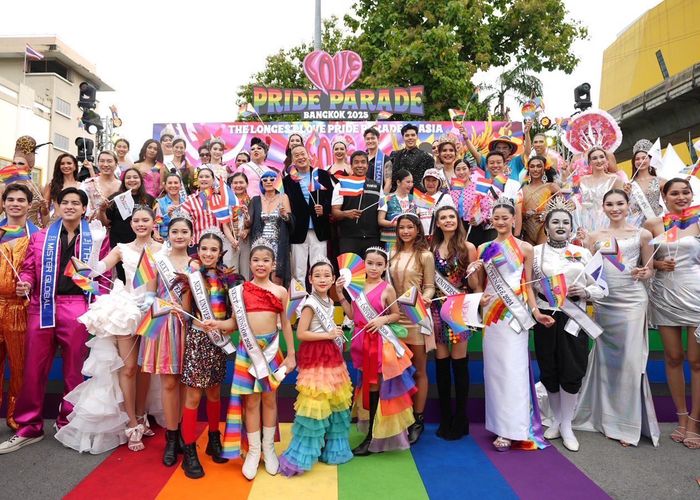 ​'จิราพร' ผู้แทนนายกฯ เปิดงาน LOVE PRIDE PARADE 2025 ย้ำ ร่วมมือทุกภาคส่วนเดินหน้าต่อยอดสร้างความเท่าเทียมทุกเพศ