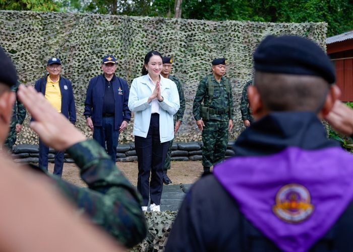 นายกฯ ลงพื้นที่อุบลฯ ให้กำลังใจกำลังพลแนวหน้า 'ขอบคุณจากใจ' ยืนยันรัฐบาลพร้อมสนับสนุนอย่างเต็มที่