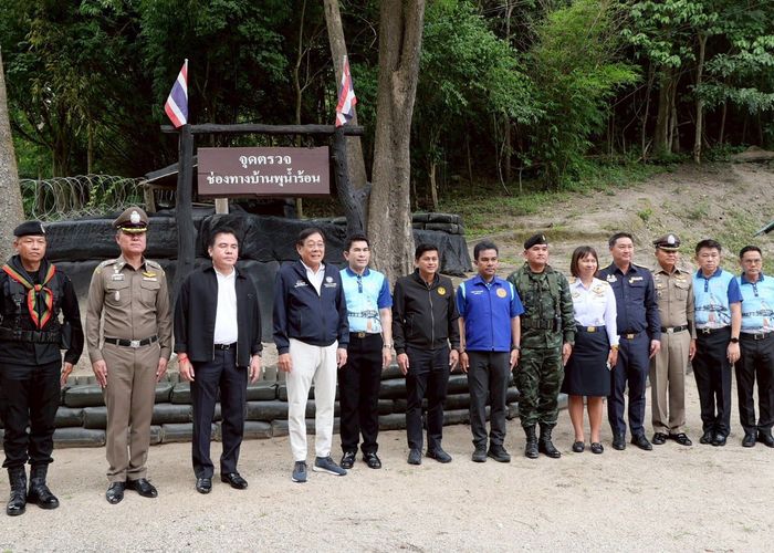 รองนายกฯพิชัย ลงพื้นที่ด่านศุลกากรบ้านพุน้ำร้อน จ.กาญจนบุรี ติดตามการค้าชายแดน