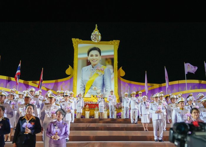 พิธีจุดเทียนถวายพระพรชัยมงคล สมเด็จพระนางเจ้าฯ พระบรมราชินี เนื่องในโอกาสวันเฉลิมพระชนมพรรษา 3 มิถุนายน 2568