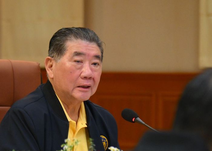 'ภูมิธรรม' ประชุมผู้ว่าฯ นายอำเภอ ผู้บังคับการ-ผู้กำกับการตำรวจพื้นที่ จ.ศรีสะเกษ มอบ 4 มาตรการ ป้องกัน ป้องปราม ปราบปราม บำบัดฟื้นฟู