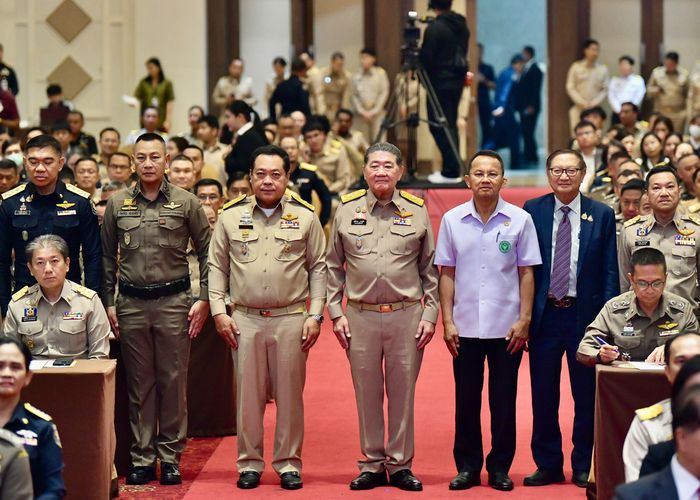 รัฐบาลจัดหนัก คาดโทษเจ้าหน้าที่เอี่ยวค้ายา ไม่มีผลงานปราบยาเสพติดโดนแน่
