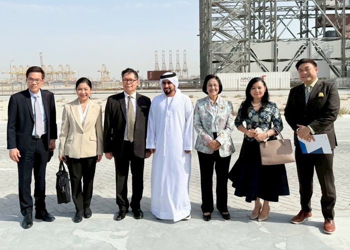 'ดร.นลินี' หารือผู้บริหาร DP World ยักษ์ใหญ่แห่งดูไบ ดันไทยสู่ศูนย์กลางโลจิสติกส์ระดับโลก เล็งใช้คลังสินค้าใหม่หนุนส่งออกผลไม้ไทย