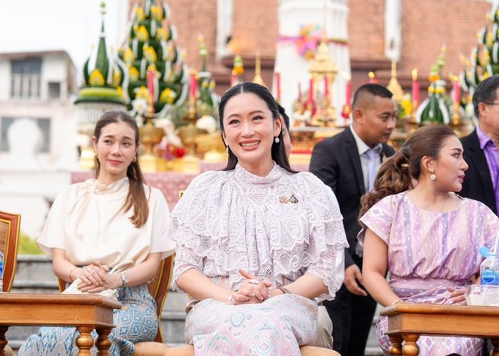 'แพทองธาร'รมว.วัฒนธรรม เปิดงาน 'แห่เทียนโคราช ศาสตร์ศิลป์ถิ่นย่าโม' ชูพลัง Soft Power ผสานศิลป์ - เสหน์ประเพณีไทย สู่พลังสร้างเศรษฐกิจสร้างสรรค์