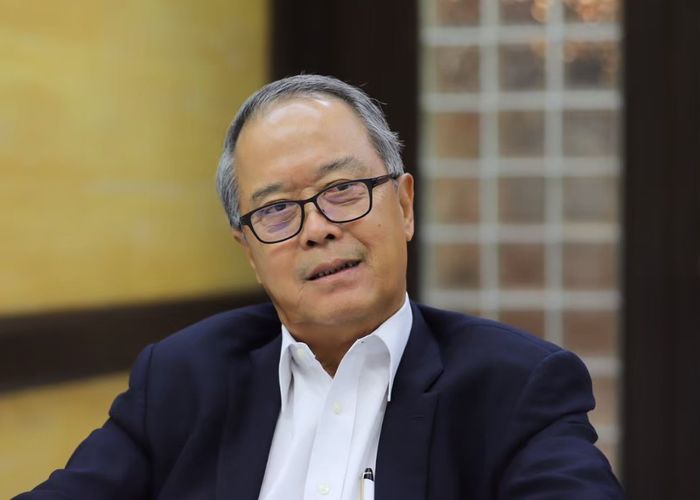 'ชูศักดิ์ ศิรินิล' เผยพรรคเพื่อไทยเร่งจัดทำร่างกฎหมายเพื่อคุ้มครองพระพุทธศาสนา เสนอต่อสภาฯ