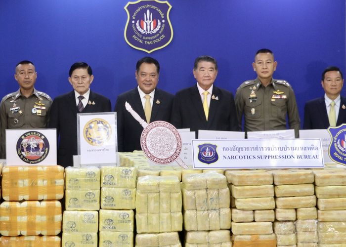 'ภูมิธรรม - ทวี' แถลงผลการปฏิบัติงานด้านการปราบปรามยาเสพติด ในรอบเกือบ 10 เดือน