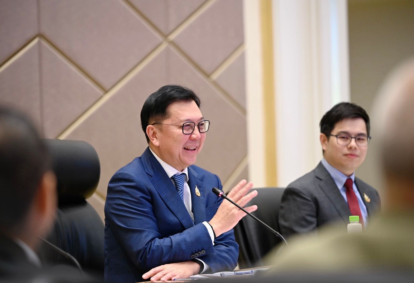 จตุพร บุรุษพัฒน์ รัฐมนตรีว่าการกระทรวงพาณิชย์