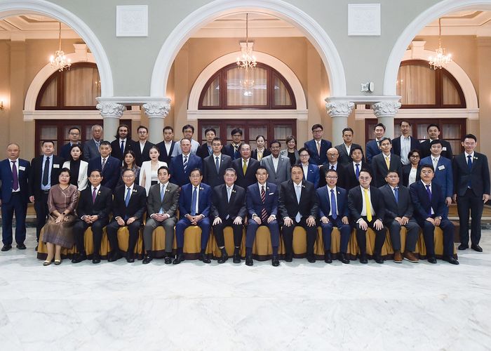 เอกชนระดับโลกเชื่อมั่นลงทุนไทย! 'ภูมิธรรม' เปิดทำเนียบหารือนักลงทุนระดับโลกกว่า 30 บริษัท