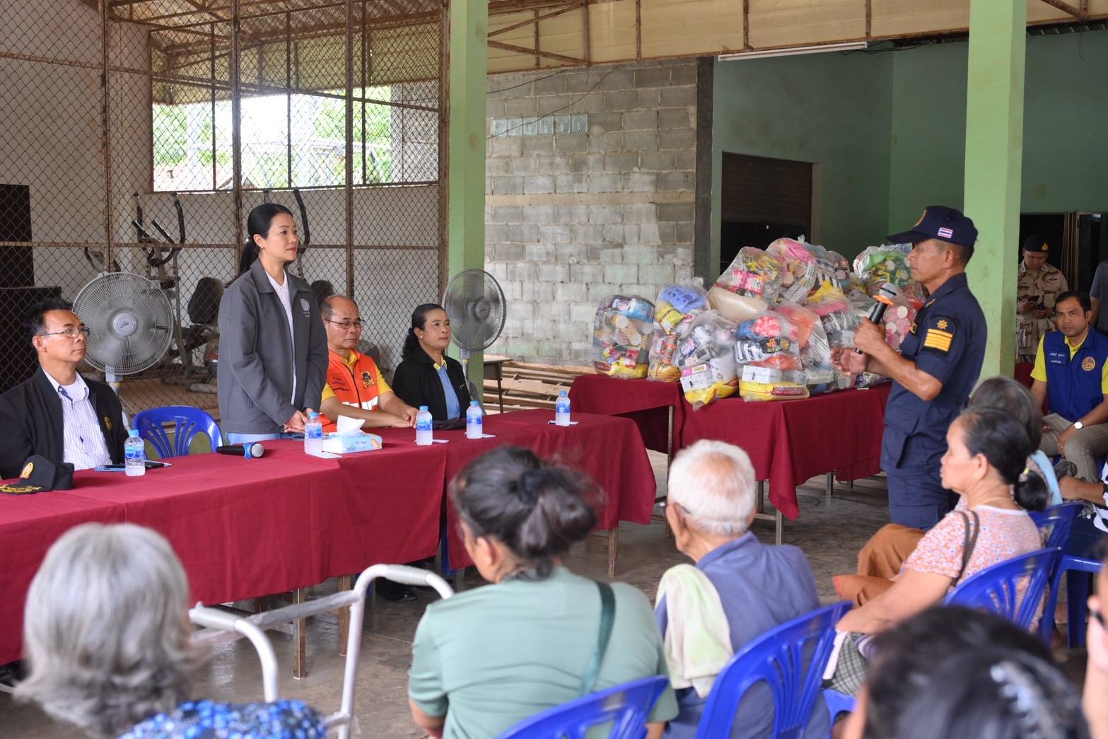 ธีรรัตน์ สำเร็จวาณิชย์ รัฐมนตรีช่วยว่าการกระทรวงมหาดไทย