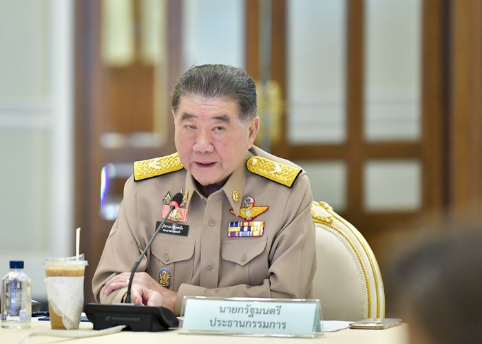 'ภูมิธรรม' นั่งหัวโต๊ะประชุมบอร์ดกระตุ้นเศรษฐกิจ ครั้งที่ 5 ติดตามความคืบหน้าโครงการกระตุ้นเศรษฐกิจ วงเงิน 1.57 แสนล้านบาท
