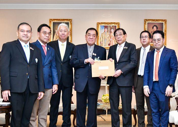 'พิชัย' รับฟังข้อเสนอหอการค้าไทยพร้อมหารือมาตรการเยียวยาผู้ประกอบการชายแดน 7 จังหวัด