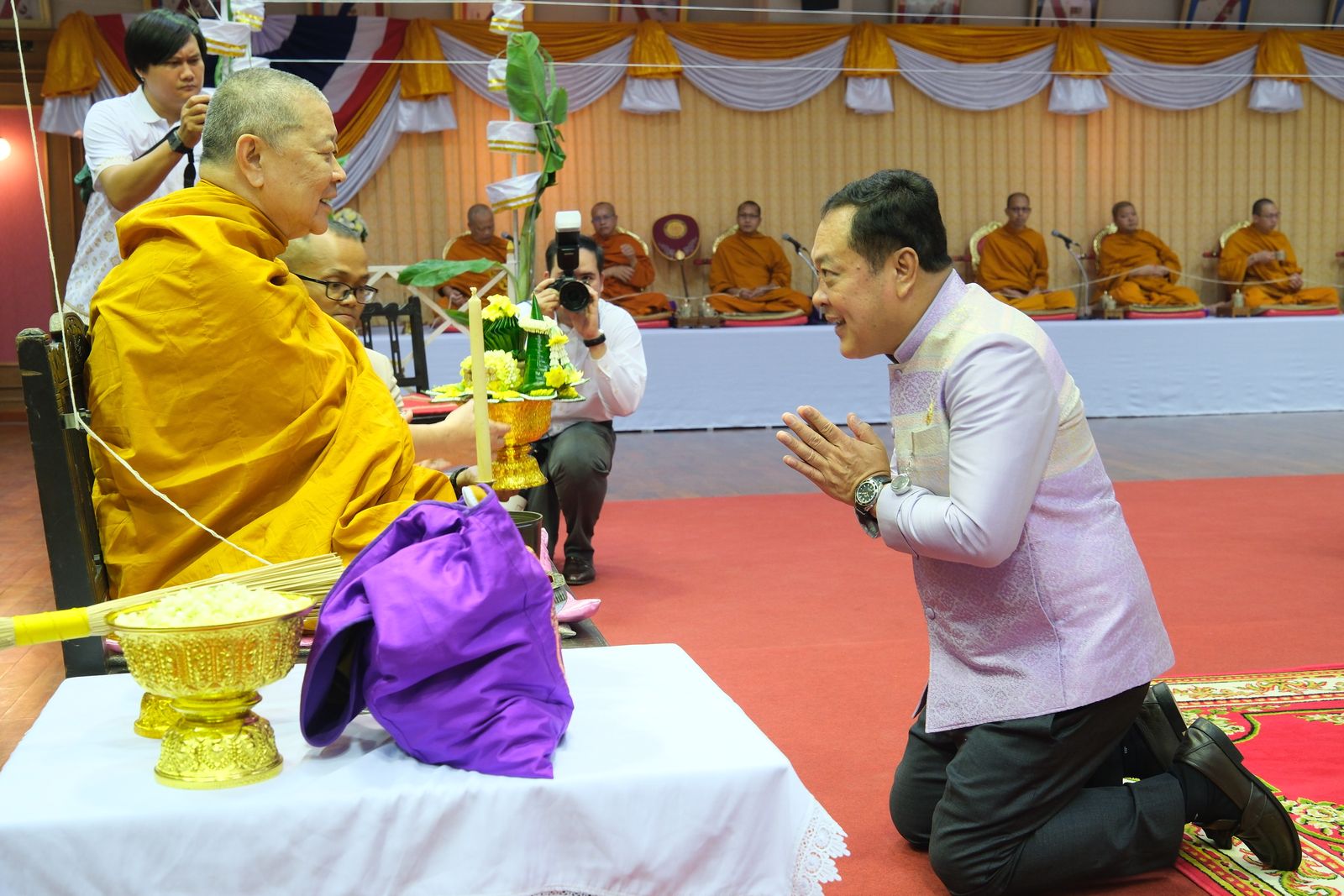 ันตำรวจเอก ทวี สอดส่อง รัฐมนตรีว่าการกระทรวงยุติธรรม