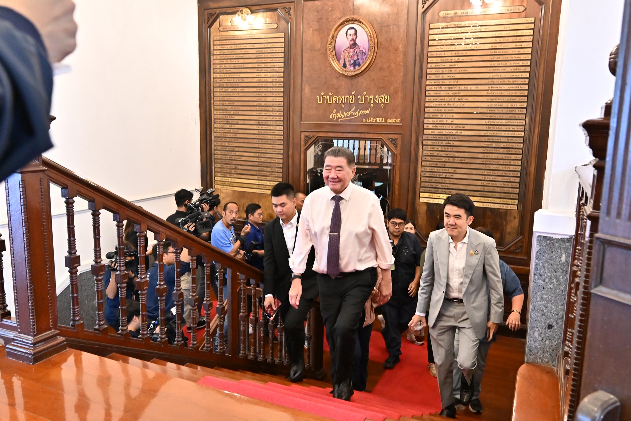 ชนินทร์ รุ่งธนเกียรติ