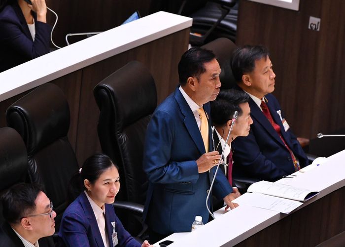 'สุทิน' ปิดอภิปรายซัดรัฐบาลอนุทิน 4 เดือนอาจสูญเปล่า-นโยบายติด MOA หวั่นเป็น ‘เป็ดง่อย’ ราชการเกียร์ว่าง-สภาจับผิด ภาพพจน์ ‘Cannabis King’