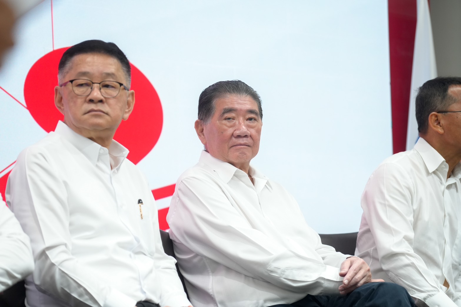 เพื่อไทย