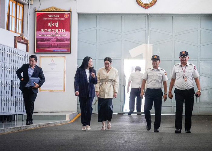 ทนายวิญญัติ เผยบรรยากาศ 'แพทองธาร-พินทองทา' เยี่ยมอดีตนายกฯทักษิณที่เรือนจำคลองเปรม