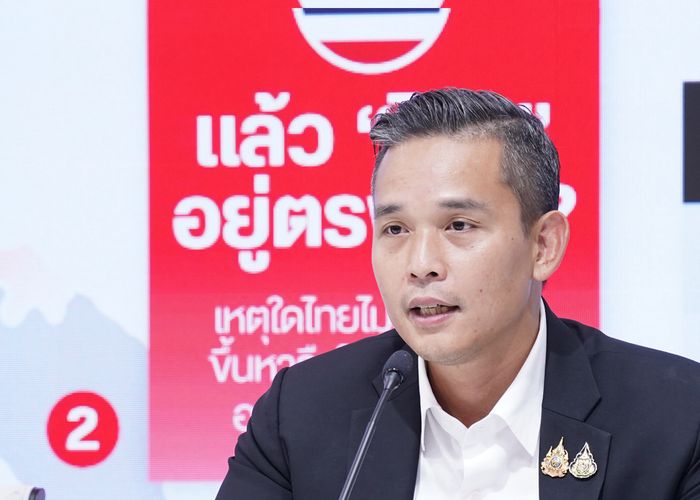 พรรคเพื่อไทยเข้าร่วมงานวันก่อตั้งหรือวันสำคัญอื่นๆ กับสื่อทุกสำนักเป็นปรกติ พร้อมรับความเห็นเพื่อปรับปรุงการทำงาน