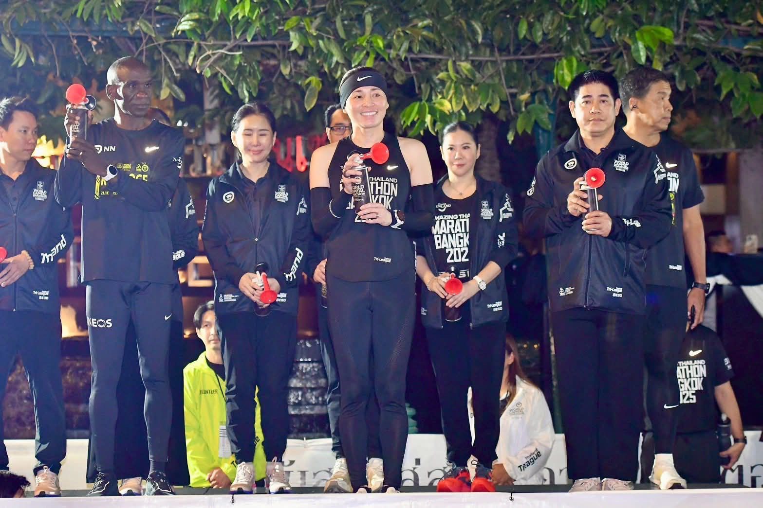 สมเด็จพระนางเจ้าฯ พระบรมราชินี Amazing Thailand Marathon Bangkok 2025