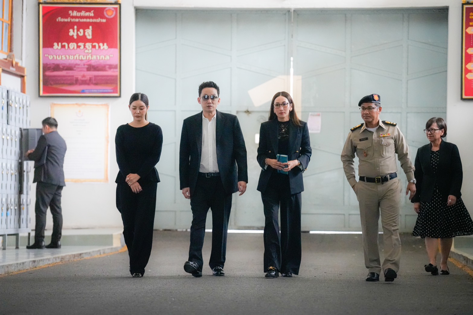 พินทองทา ชินวัตร คุณากรวงศ์ พานทองแท้ ชินวัตร ณัฐฐิญา ปวงคำ เรือนจำกลางคลองเปรม อดีตนายกฯทักษิณ