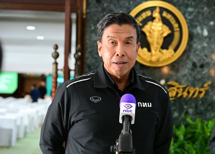 ผู้ว่าฯ ชัชชาติ เผย สถานการณ์น้ำยังไม่จบ ต้องเฝ้าระวัง สั่งเรียงกระสอบทรายจุดอ่อนแอป้องกันชุมชนนอกคันกั้นน้ำ