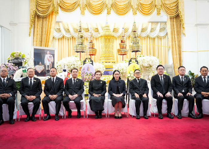 พรรคเพื่อไทย เป็นเจ้าภาพสวดพระอภิธรรม งานบำเพ็ญกุศลศพ พล.ต.ท. วิโรจน์ เปาอินทร์ อดีตหัวหน้าพรรคเพื่อไทย คืนที่ 5
