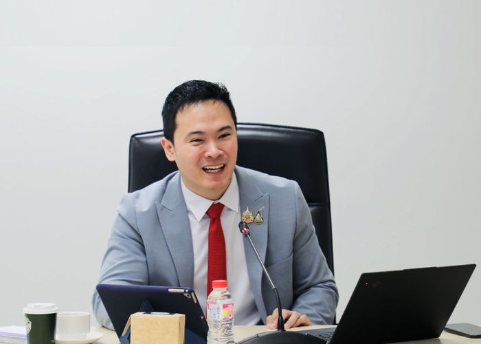 'ฉัตริน' ฉะรัฐบาลอนุทินมัวแต่เซ็น MOU ไม่เห็นผลงานปราบสแกมเมอร์ บี้ดำเนินคดีคนเสนอสินบนให้ 'ไชยชนก' ยึดทรัพย์แก๊งสแกมเมอร์