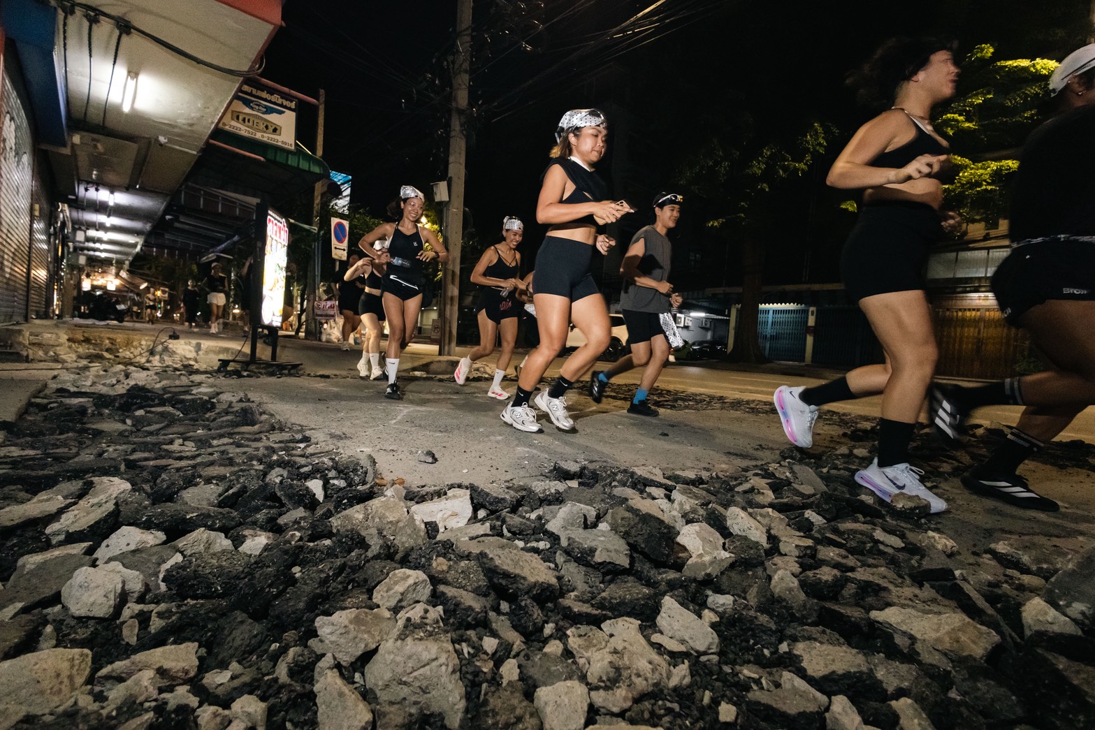 เพื่อไทยรุ่นใหม่ร่วม City Night Run ดันกรุงเทพมหานครสู่ Running Destination ระดับเอเชีย