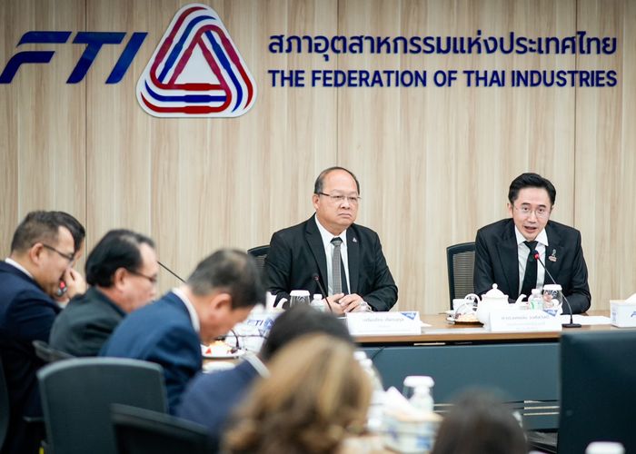 'ยศชนัน' นำทีมเพื่อไทย พบสภาอุตสาหกรรม พลักดันโมเดล ONE FTI ยกระดับประเทศไทยสู่ฐานเทคโนโลยีโลก