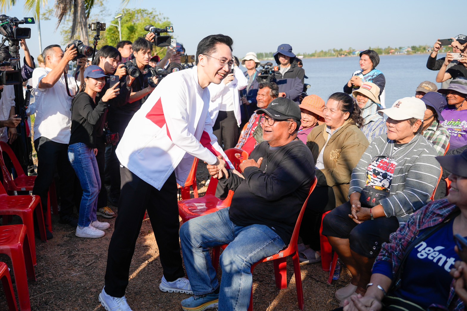 ยศชนัน ลงพื้นที่อยุธยา